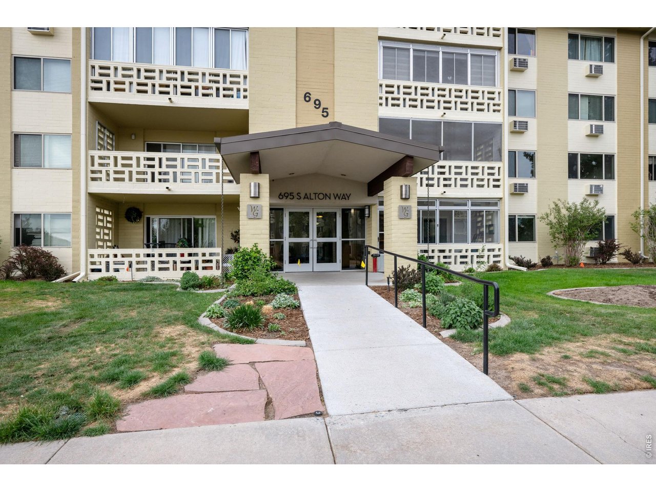 Photo of 695 S Alton Way #6D Denver CO 80247
