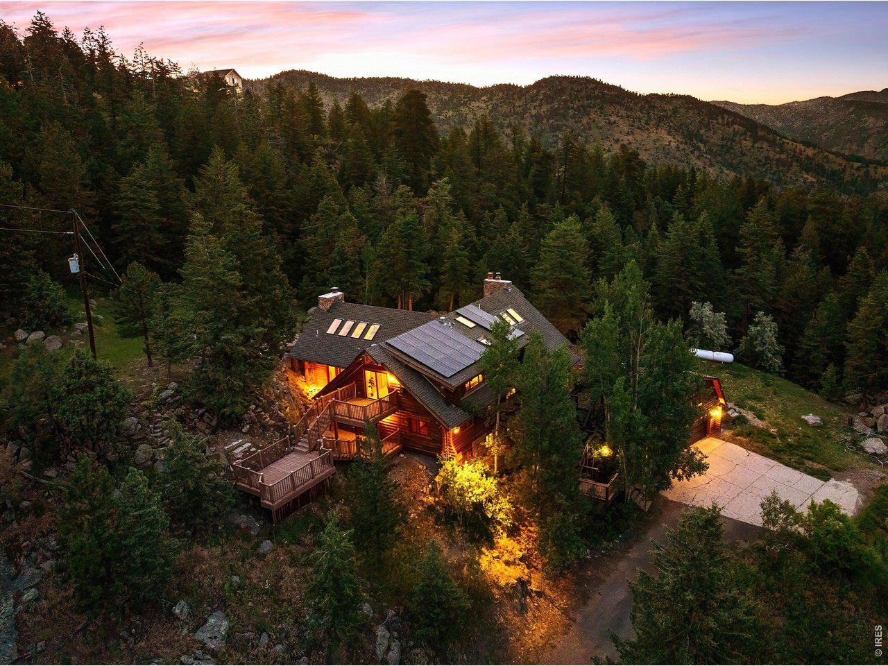 Photo of 172 Tall Pine Ln Boulder CO 80302