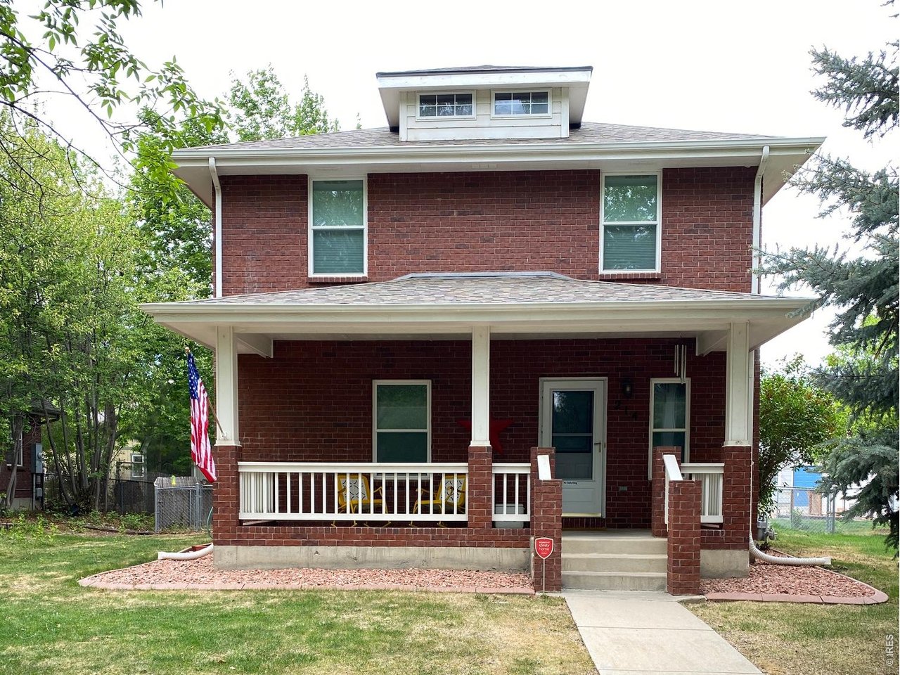 Photo of 214 E Colorado Ave Berthoud CO 80513