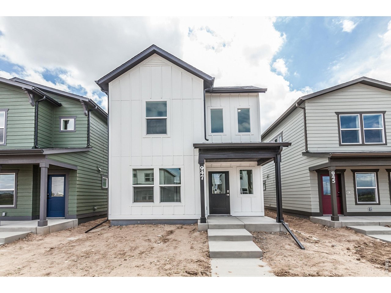 Photo of 947 Trumpet Ln Windsor CO 80550