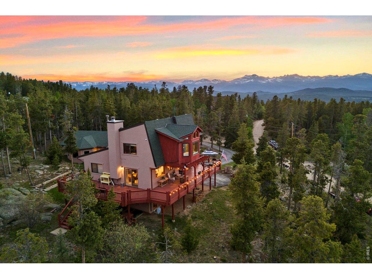Photo of 1109 Indian Peak Rd Golden CO 80403