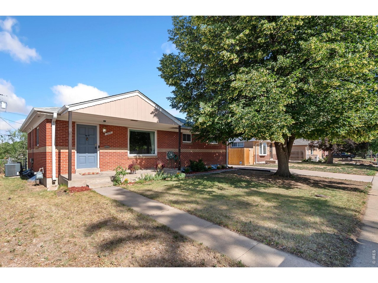 Photo of 7270 Avrum Dr Denver CO 80221