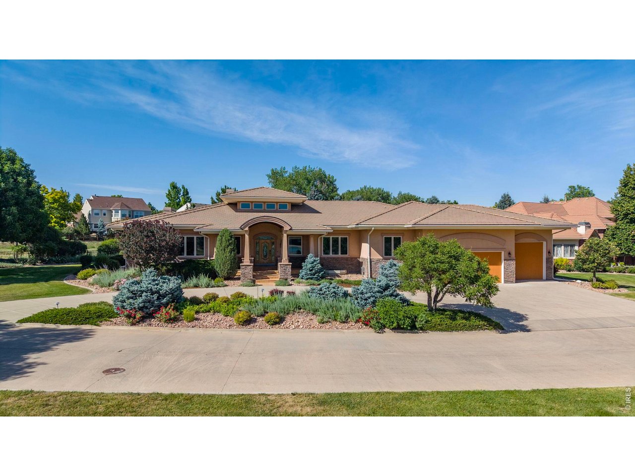 Photo of 905 E 14th Way Broomfield CO 80020