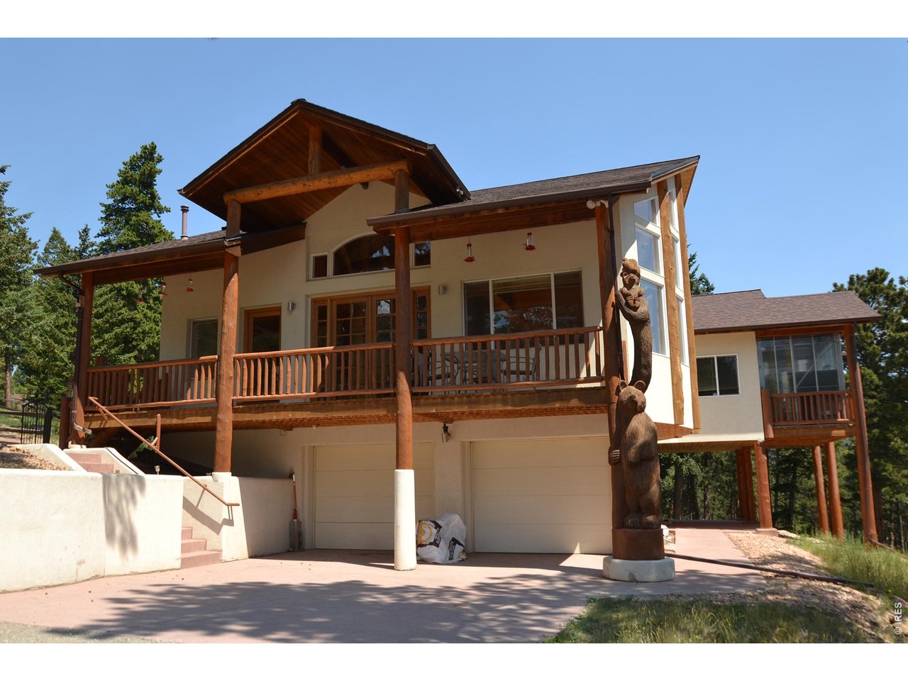 Photo of 221 Rockledge Cir Lyons CO 80540