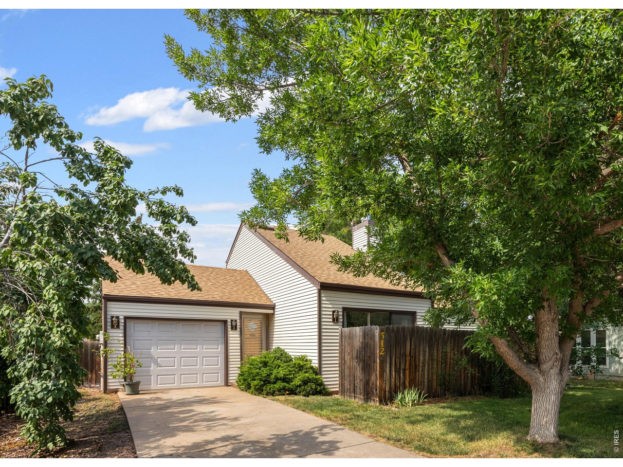 Photo of 512 Locust Grove Dr Fort Collins CO 80521