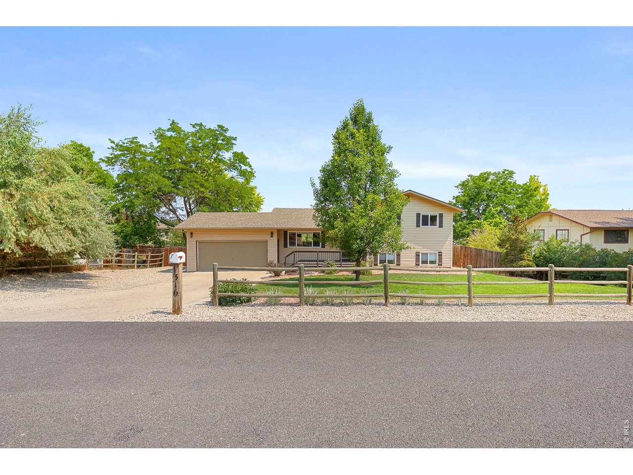 Photo of 316 Diamond Dr Fort Collins CO 80525