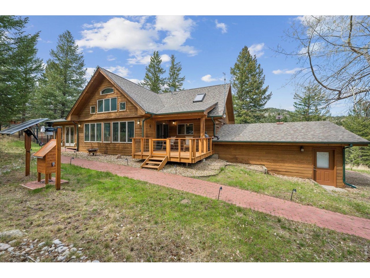 Photo of 733 Lakeshore Dr Boulder CO 80302