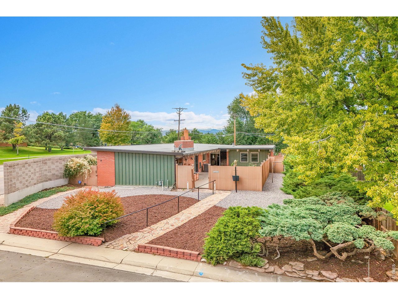Photo of 4677 E Hampden Ave Denver CO 80222