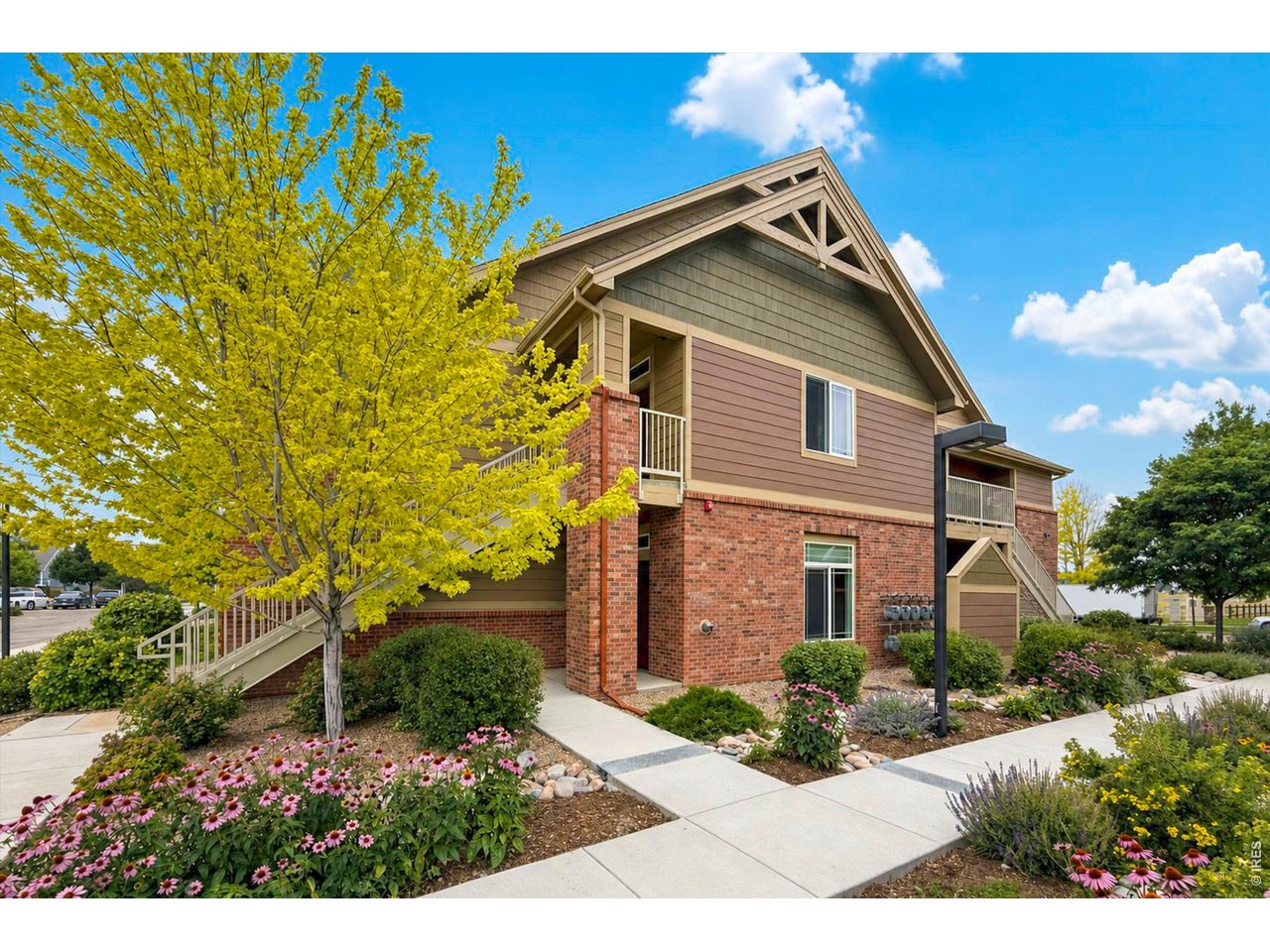 Photo of 804 Summer Hawk Dr #8000-8104 Longmont CO 80504