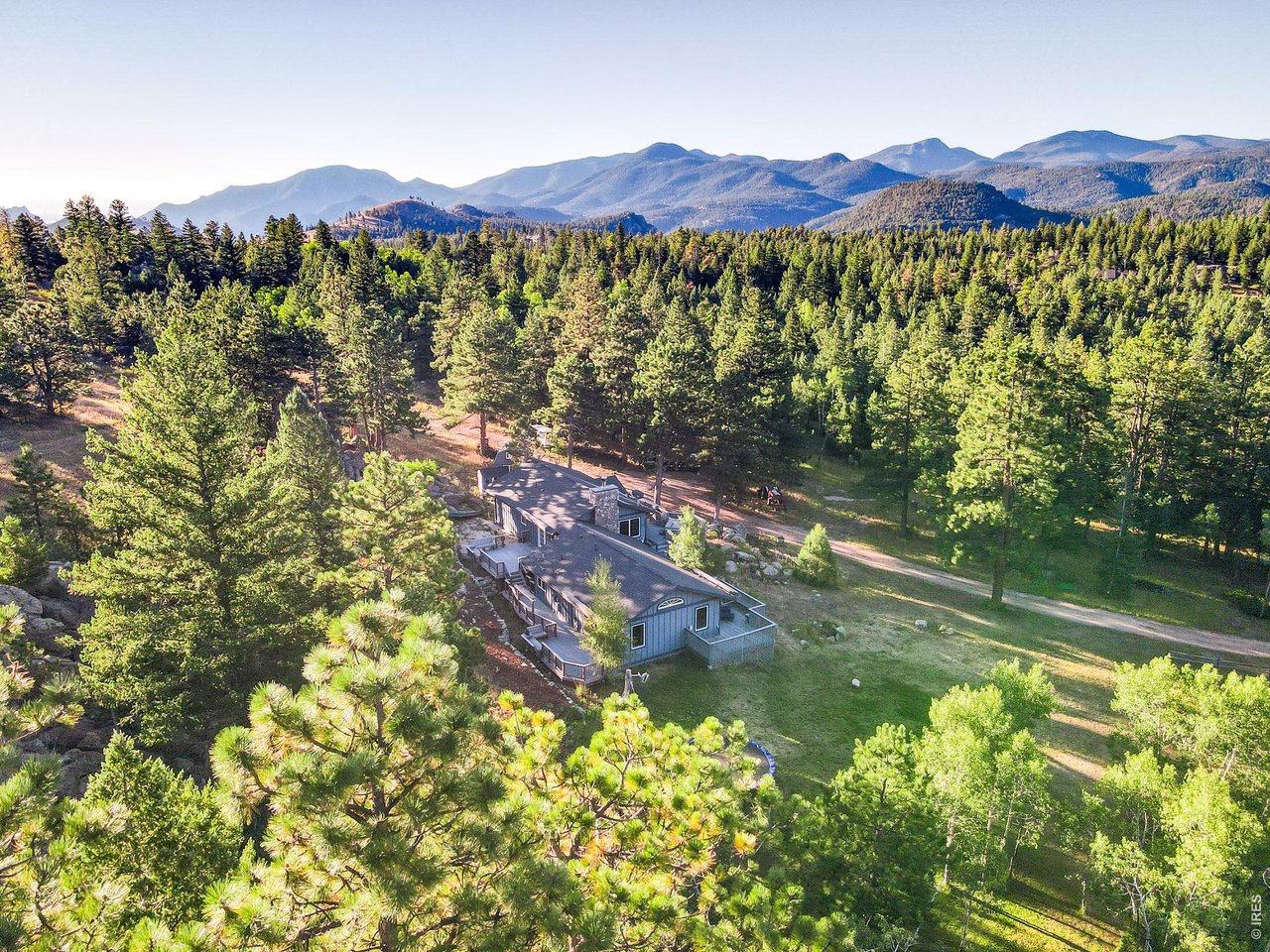 Photo of 842 Lakeshore Dr Boulder CO 80302