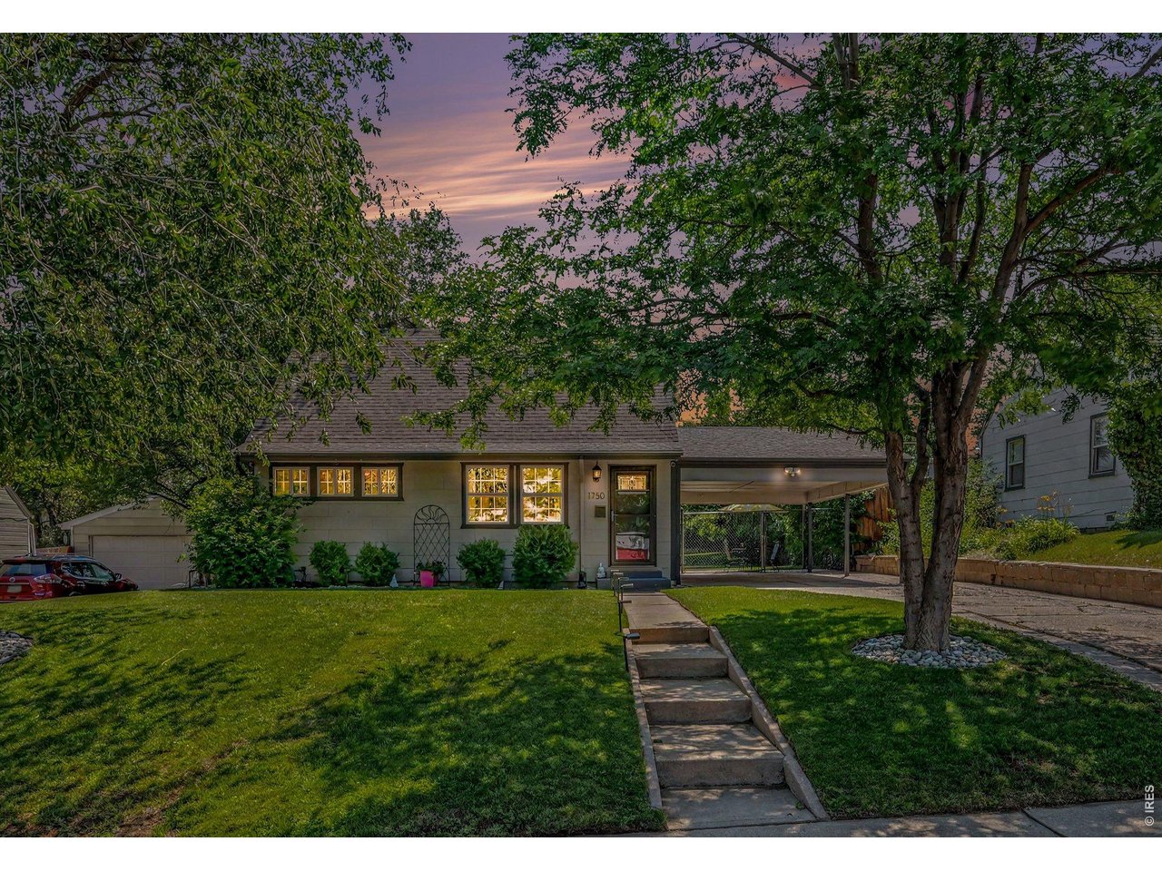 Photo of 1750 S Raritan St Denver CO 80223