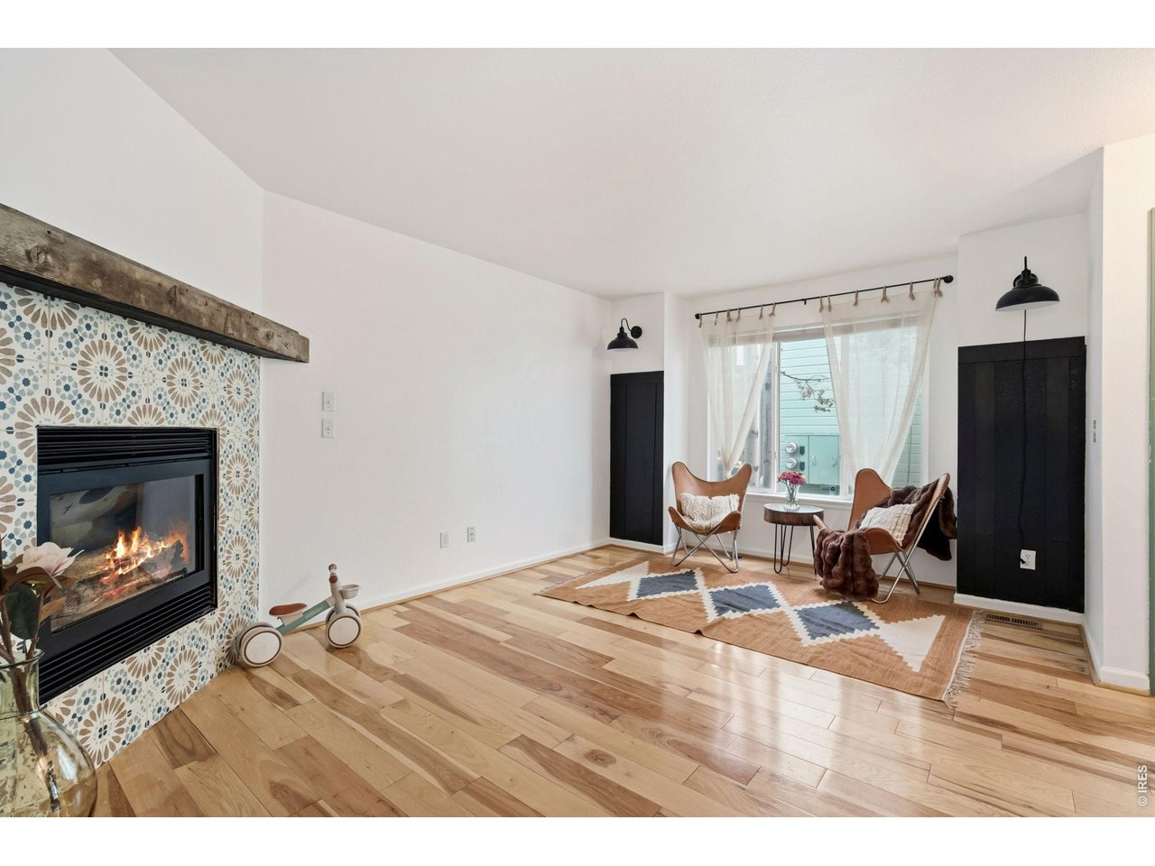 Photo of 954 Monroe Ave Loveland CO 80537