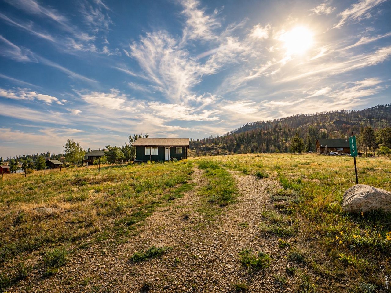 Photo of 150 Wolf Dr Drake CO 80515