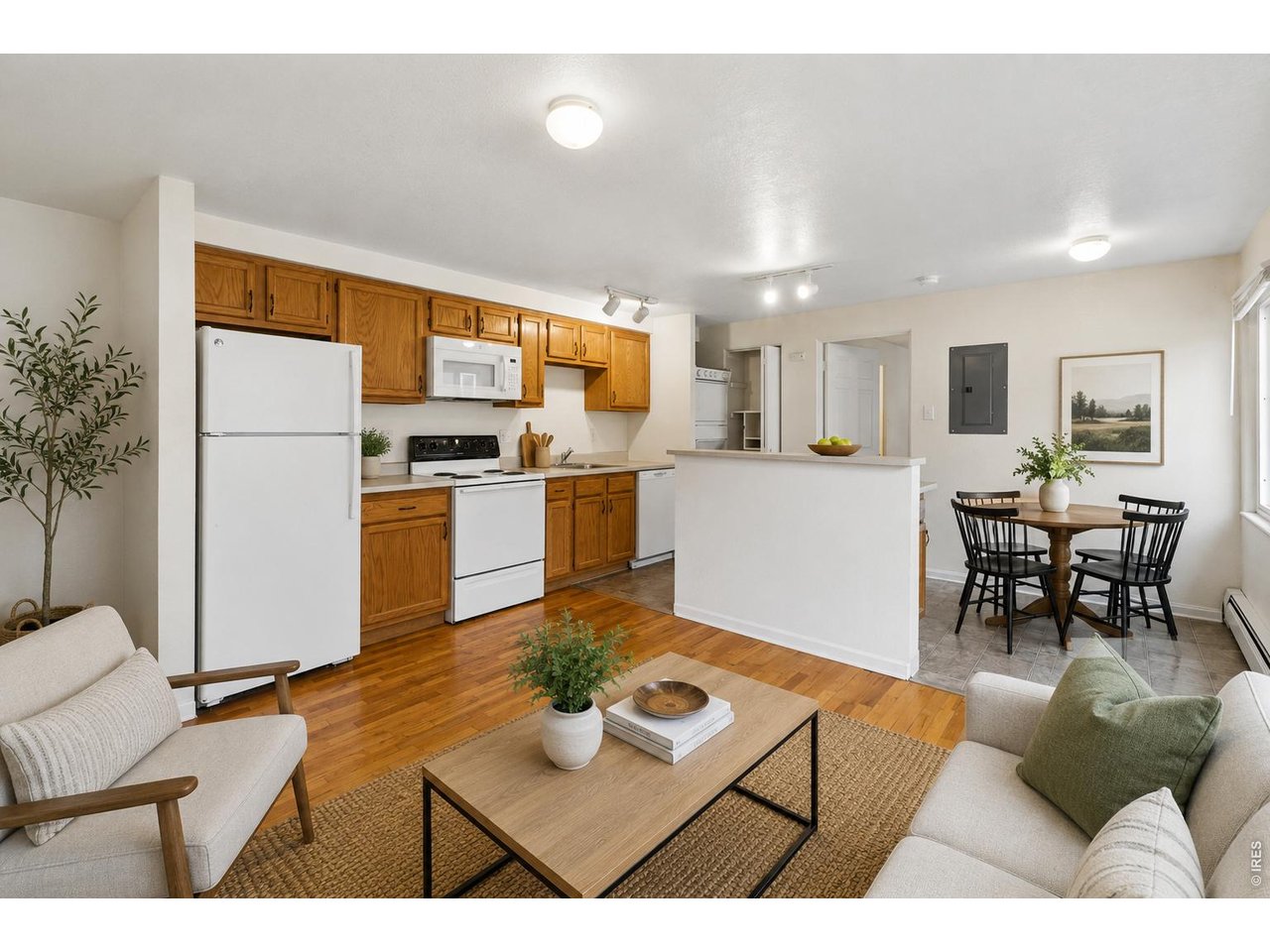 Photo of 961 16th St ##5 Boulder CO 80302