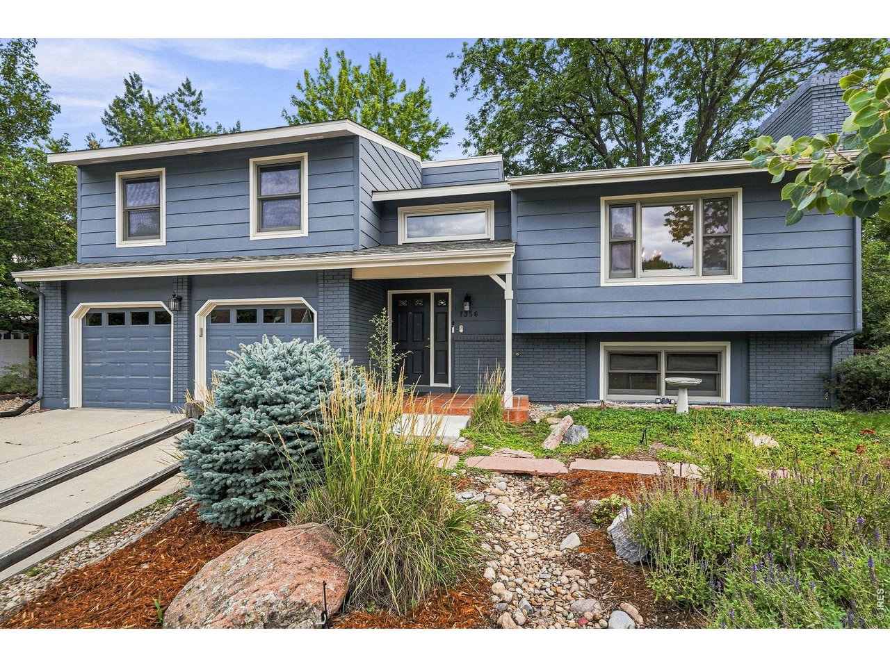 Photo of 7356 Dry Creek Rd Niwot CO 80503