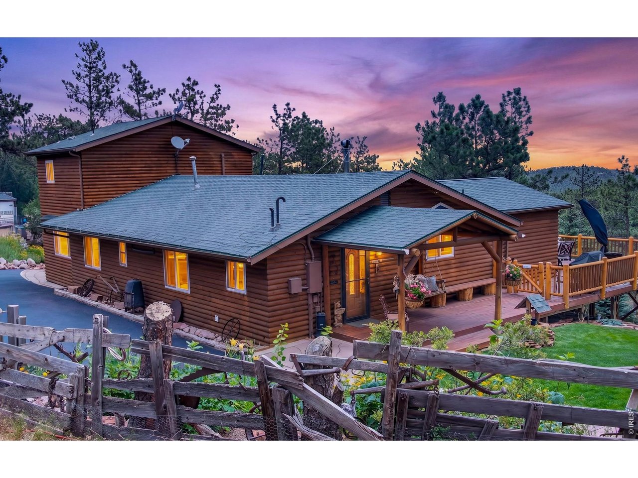 Photo of 3050 Rainbow Ln Loveland CO 80537