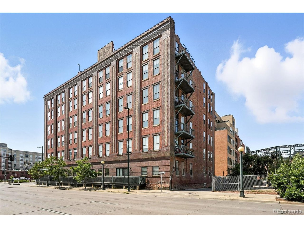 Photo of 2261 Blake St #3E Denver CO 80205