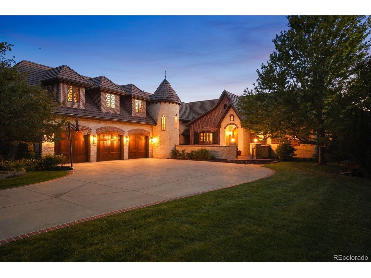 Photo of 5700 Amber Ridge Dr Castle Rock CO 80108