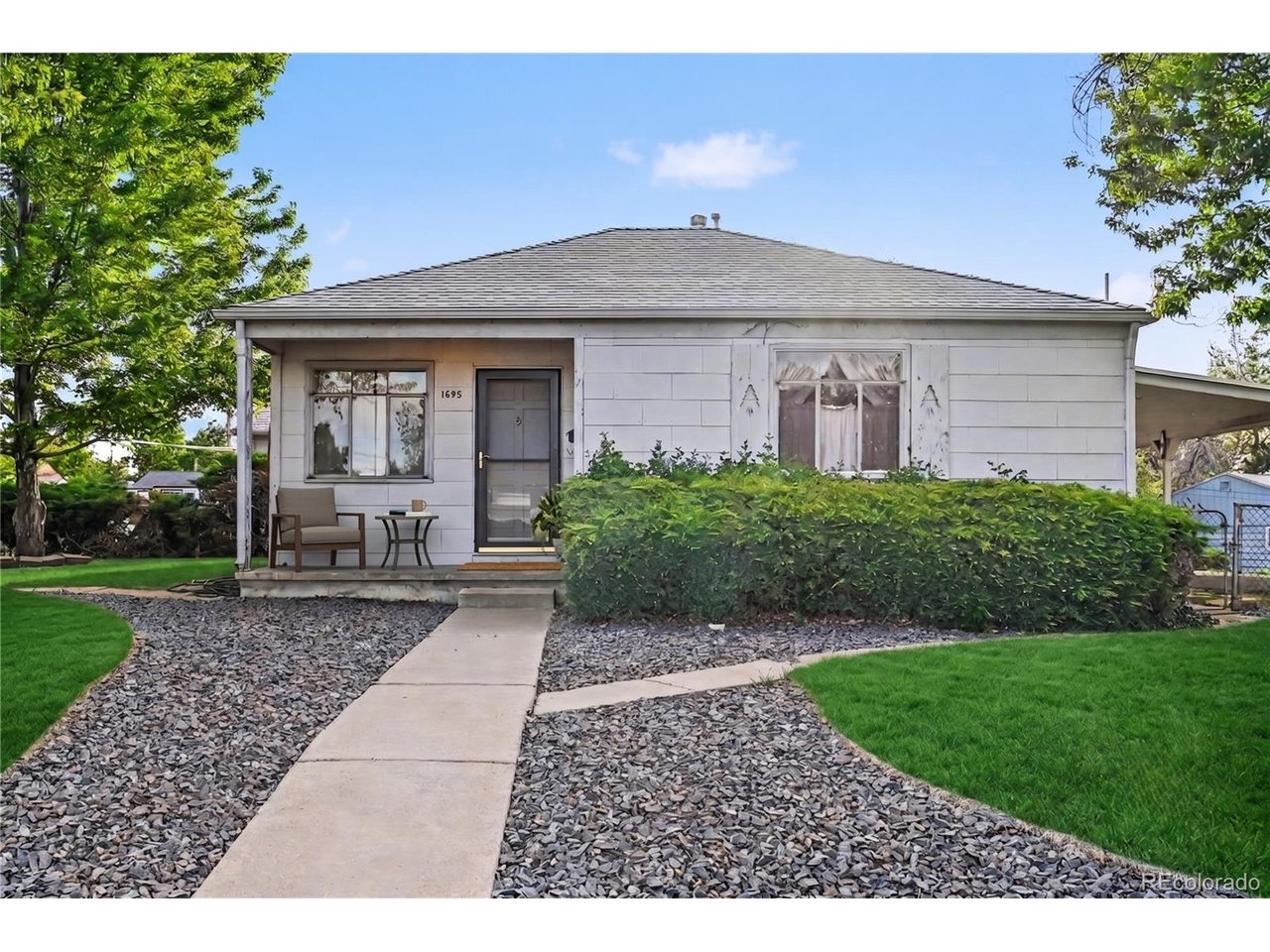 Photo of 1695 S Wyandot St Denver CO 80223