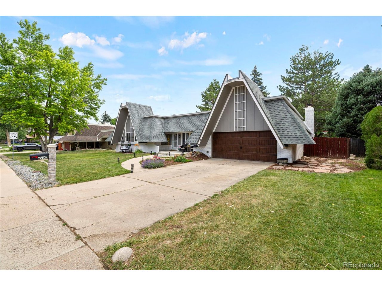 Photo of 6902 S Lamar St Littleton CO 80128