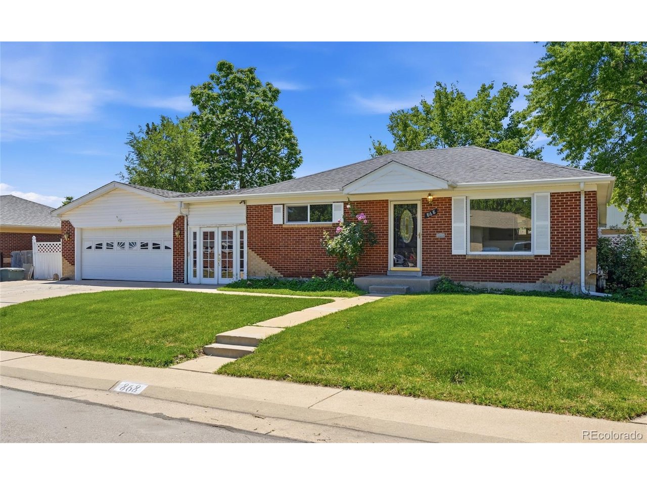 Photo of 868 Ogden Cir Denver CO 80233