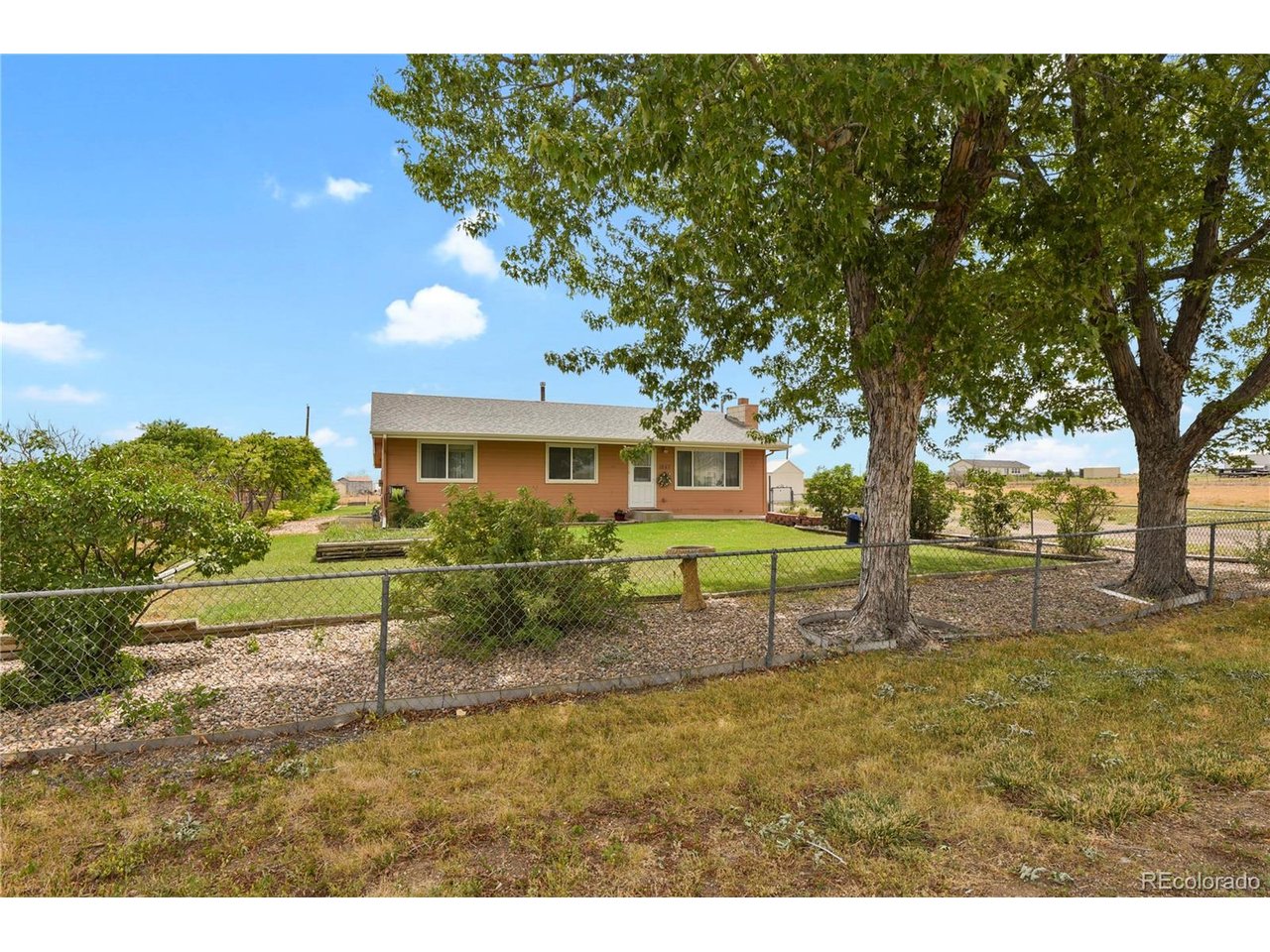Photo of 1847 Mountain View Dr Erie CO 80516