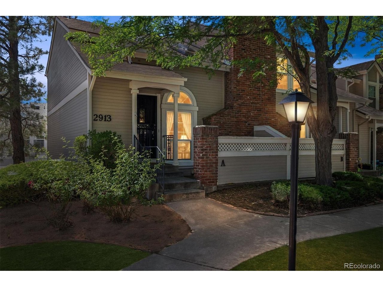 Photo of 2913 W Long Cir #A Littleton CO 80120