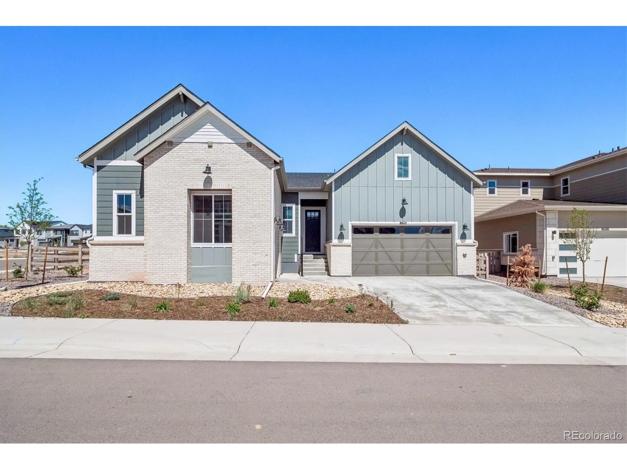 Photo of 8610 Yellowcress St Littleton CO 80125