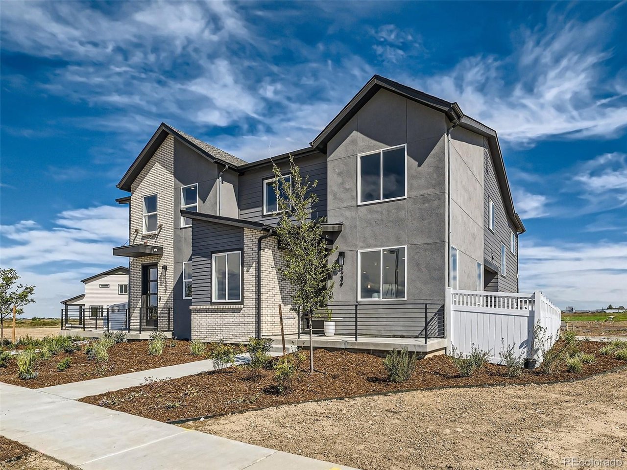 Photo of 1203 S Algonquian St Aurora CO 80018