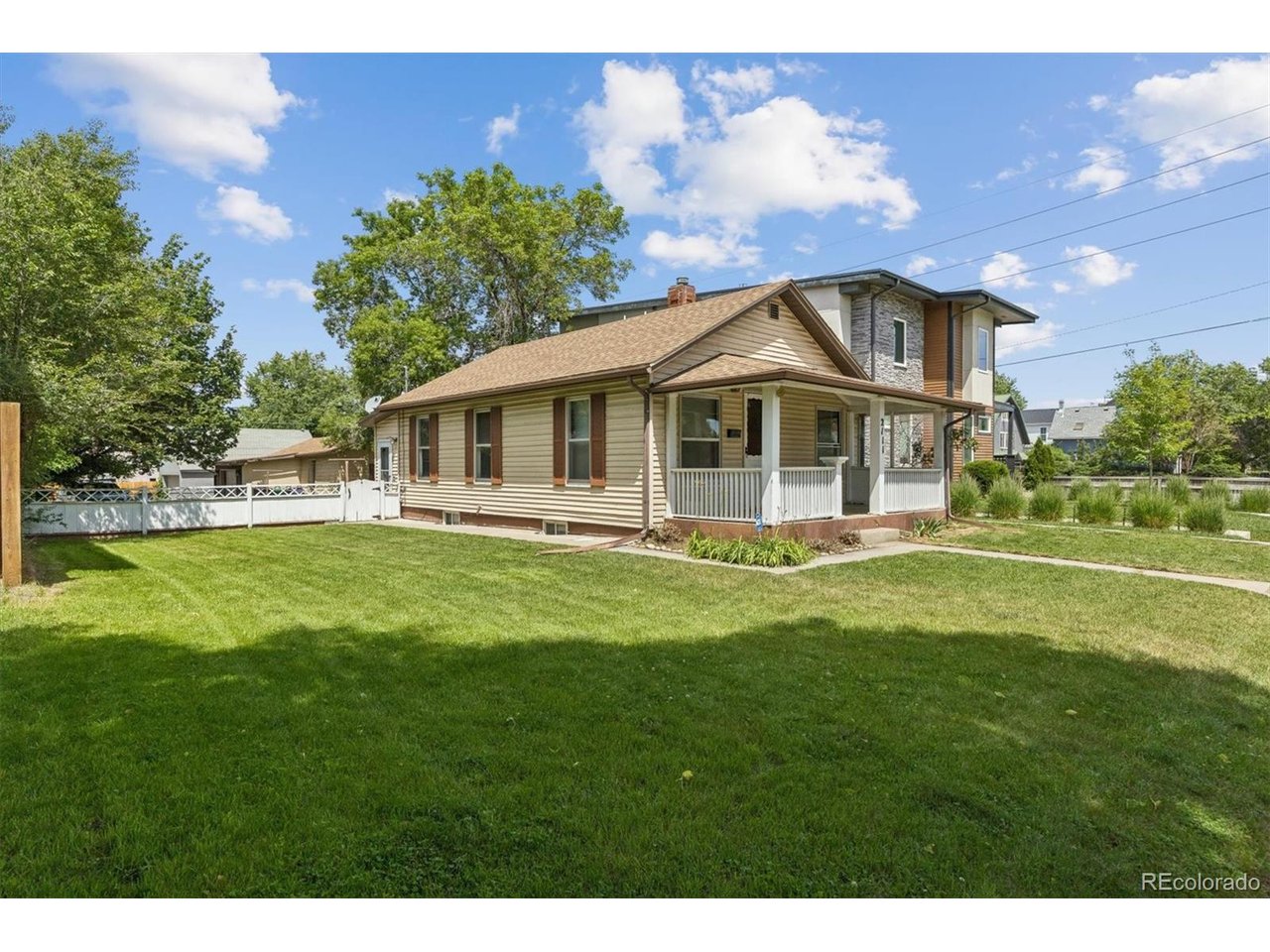 Photo of 2111 S Grant St Denver CO 80210