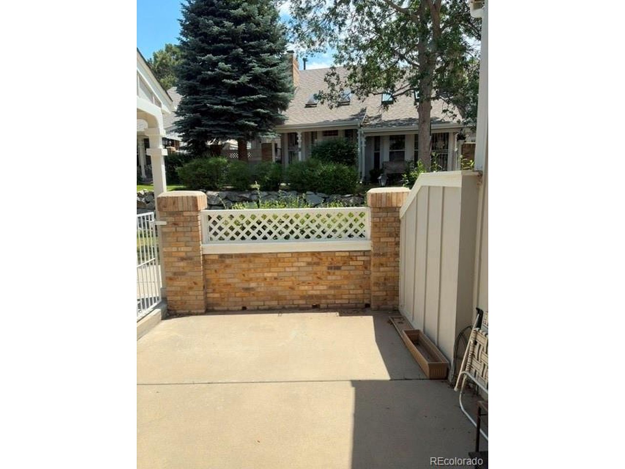 Photo of 2985 W Long Dr #B Littleton CO 80120