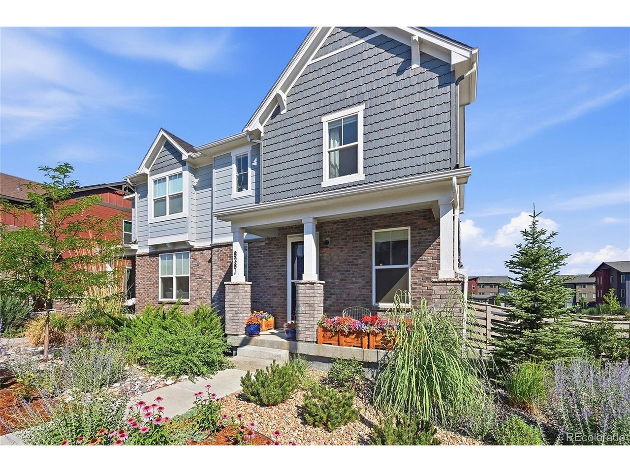 Photo of 8281 Hunts Peak St Littleton CO 80125