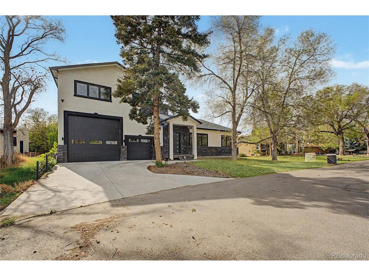 Photo of 175 Zephyr St Lakewood CO 80226