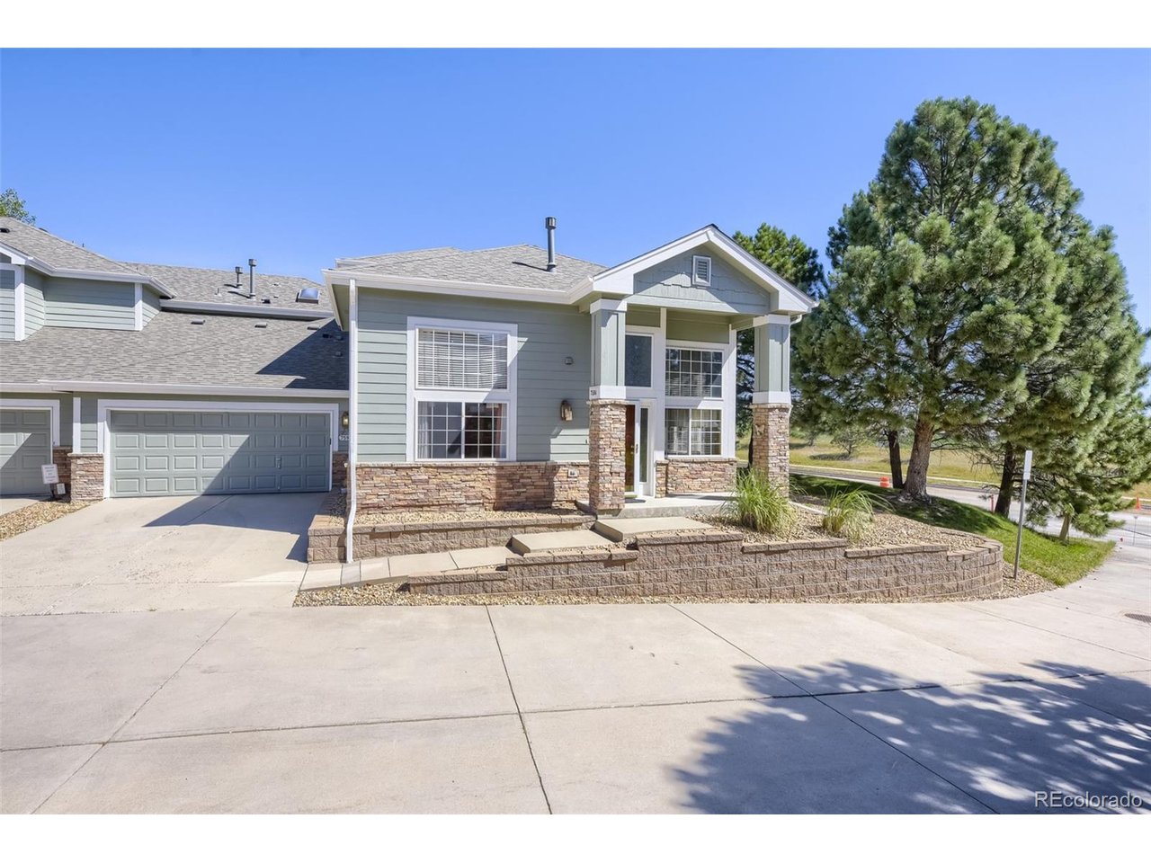 Photo of 7594 Pineridge Trl Castle Rock CO 80108