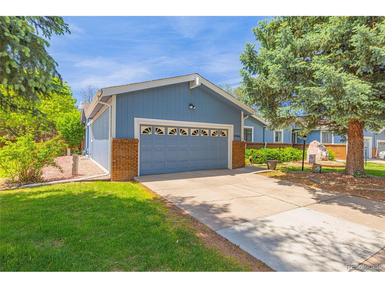 Photo of 11966 E Maple Ave Aurora CO 80012