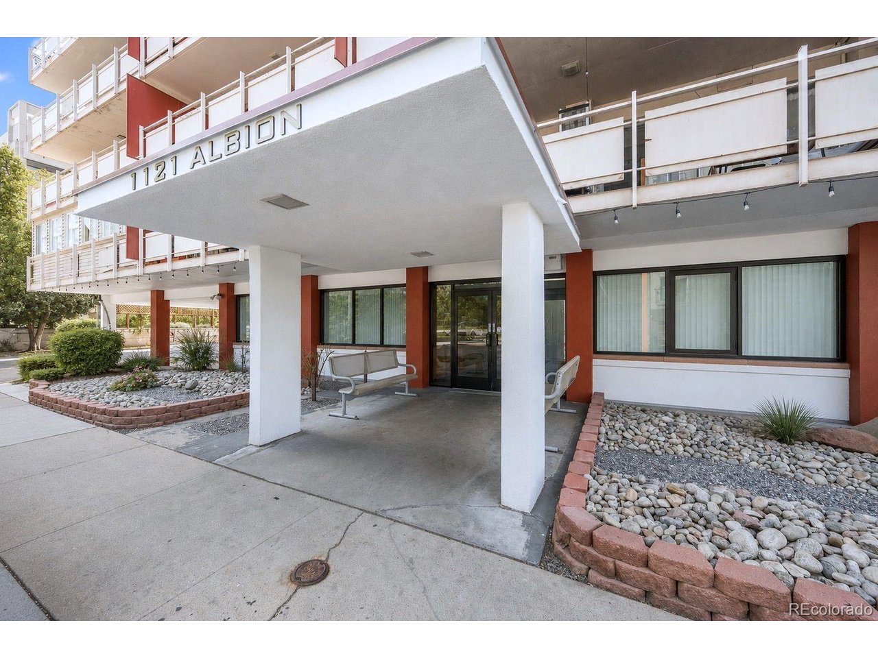 Photo of 1121 Albion St #307 Denver CO 80220