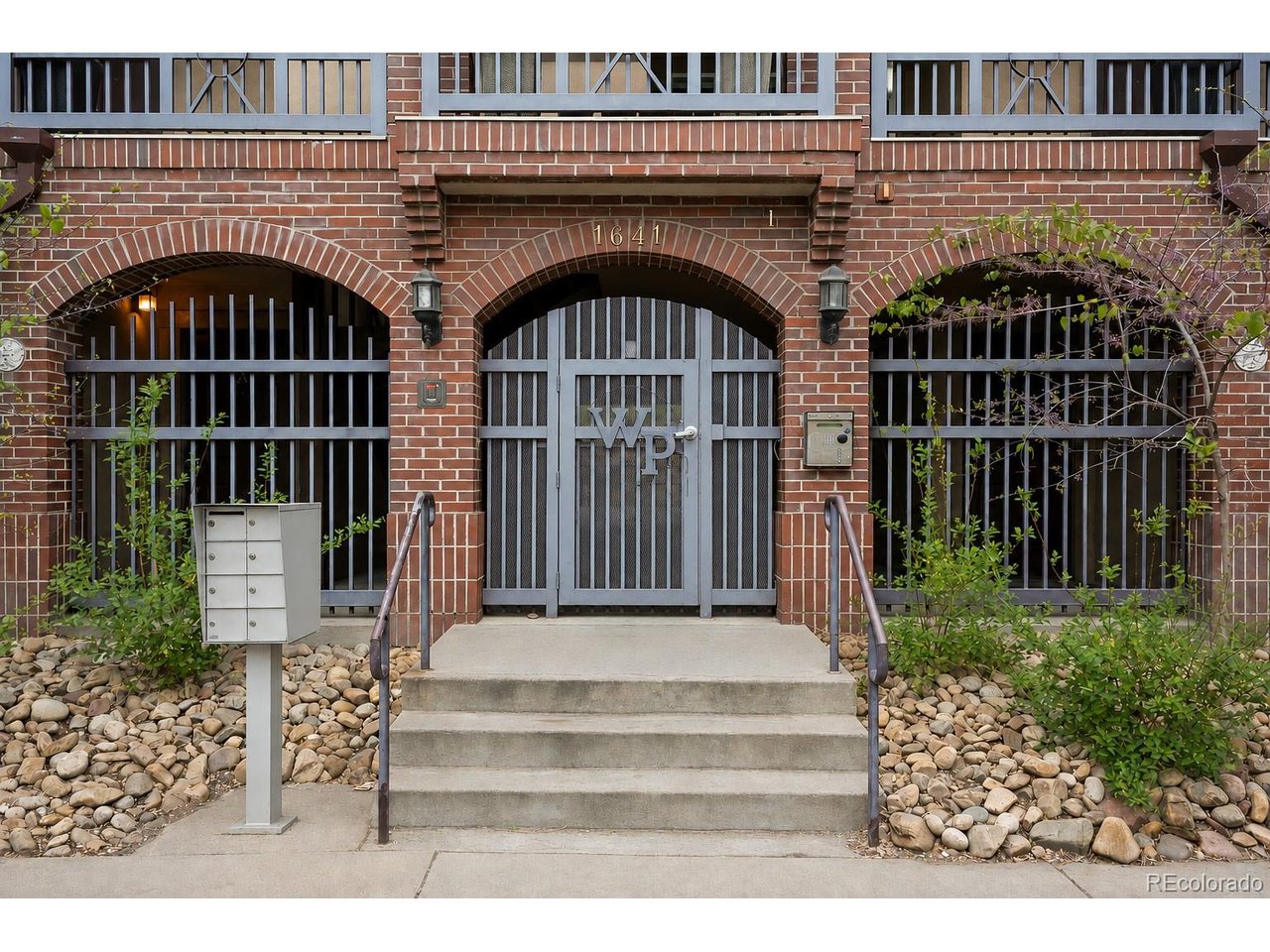 Photo of 1641 N Washington St #A Denver CO 80203
