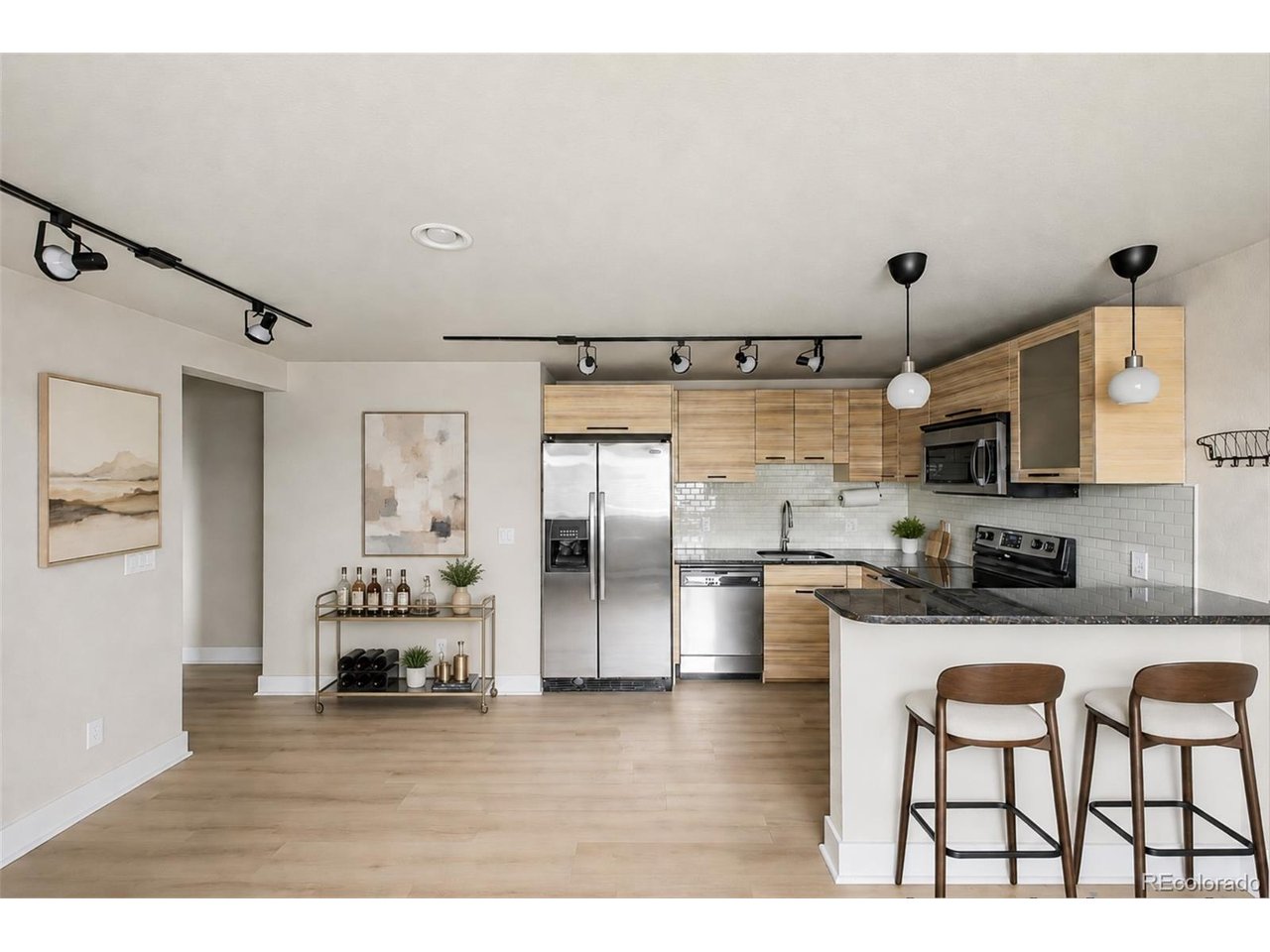 Photo of 120 S Pennsylvania St #302 Denver CO 80209