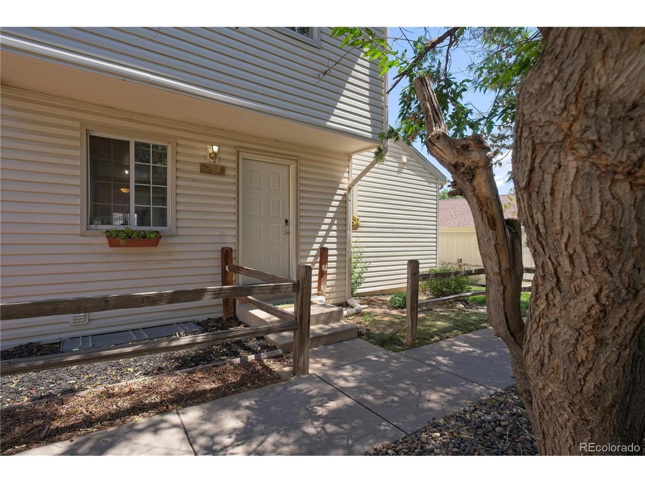 Photo of 4242 S Mobile Cir #A Aurora CO 80013