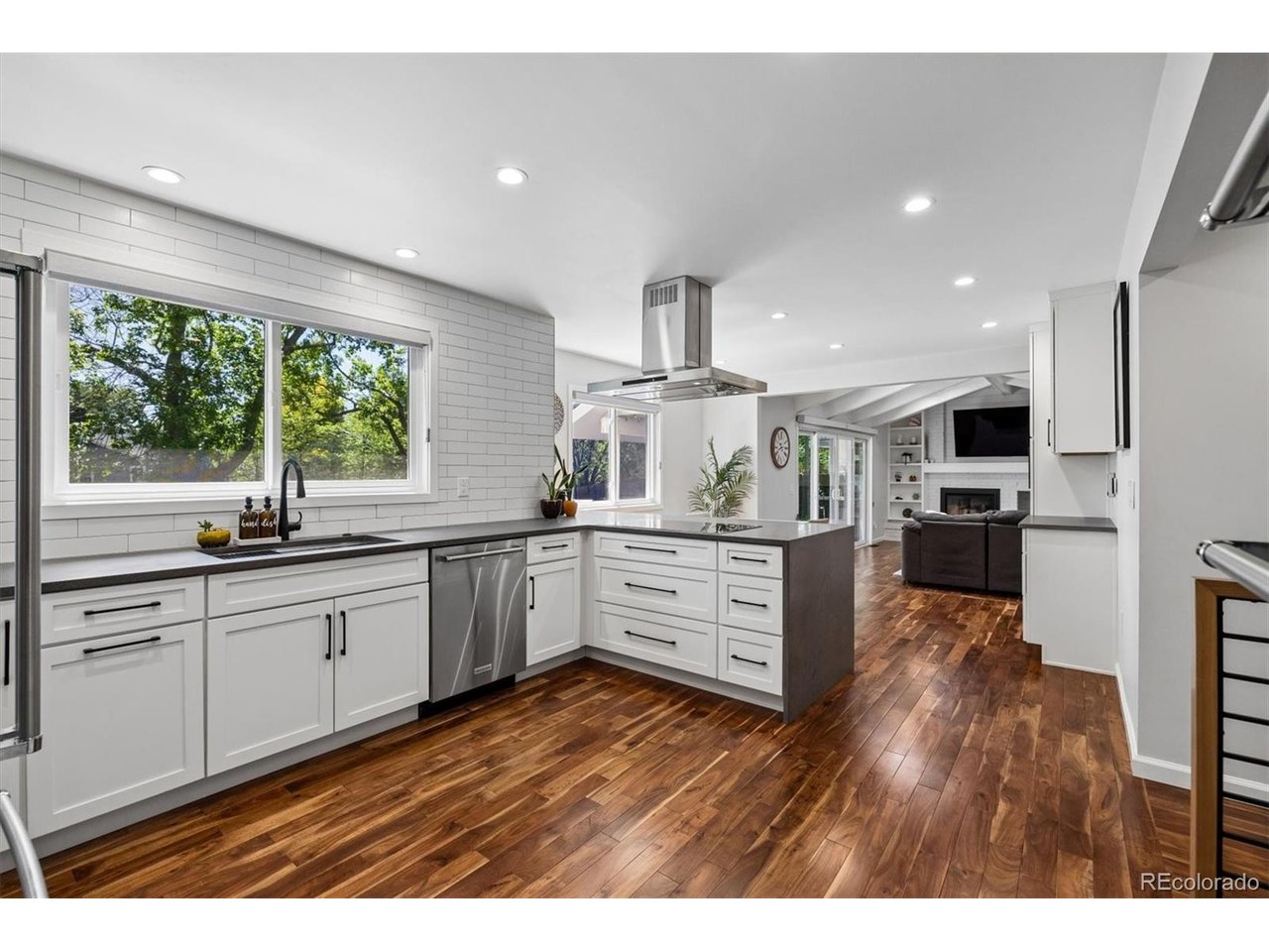 Photo of 8070 S Monaco Cir Centennial CO 80112