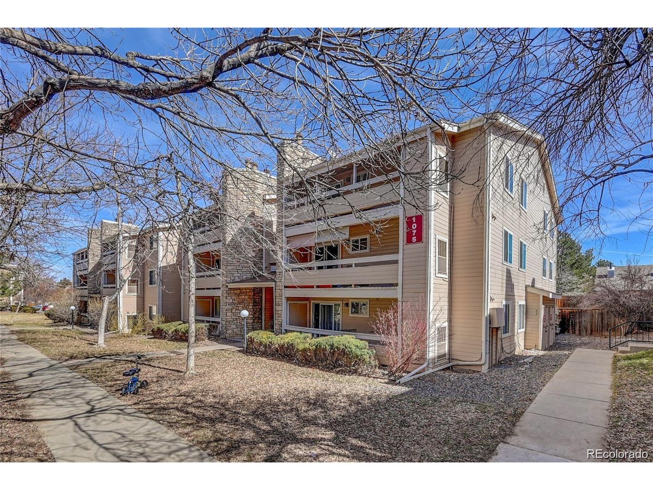 Photo of 1075 S Elkhart Way #302 Aurora CO 80012
