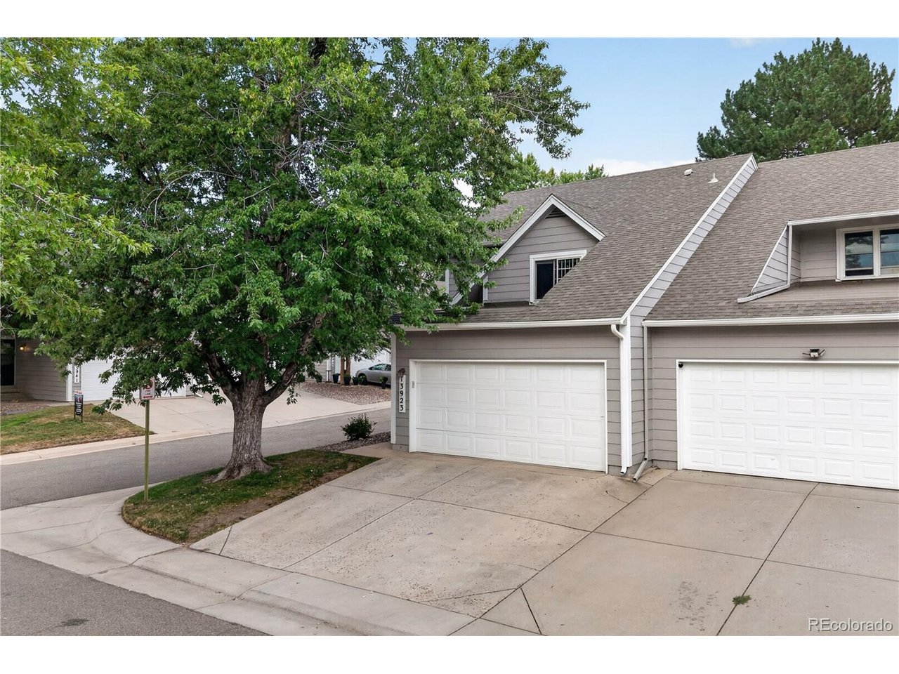 Photo of 13923 E Oxford Pl Aurora CO 80014