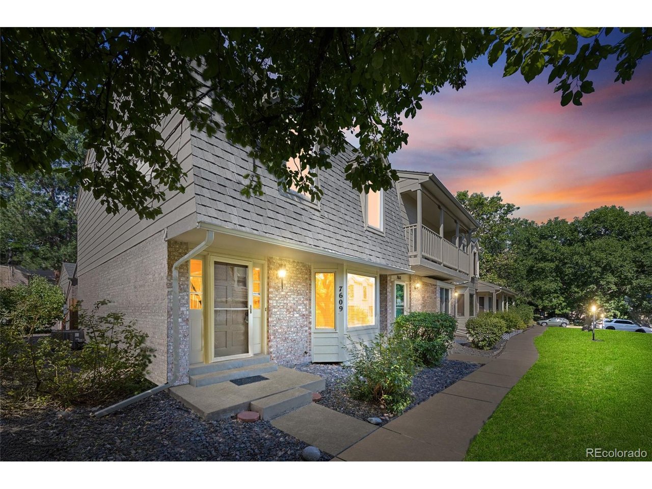 Photo of 7609 S Cove Cir Littleton CO 80122