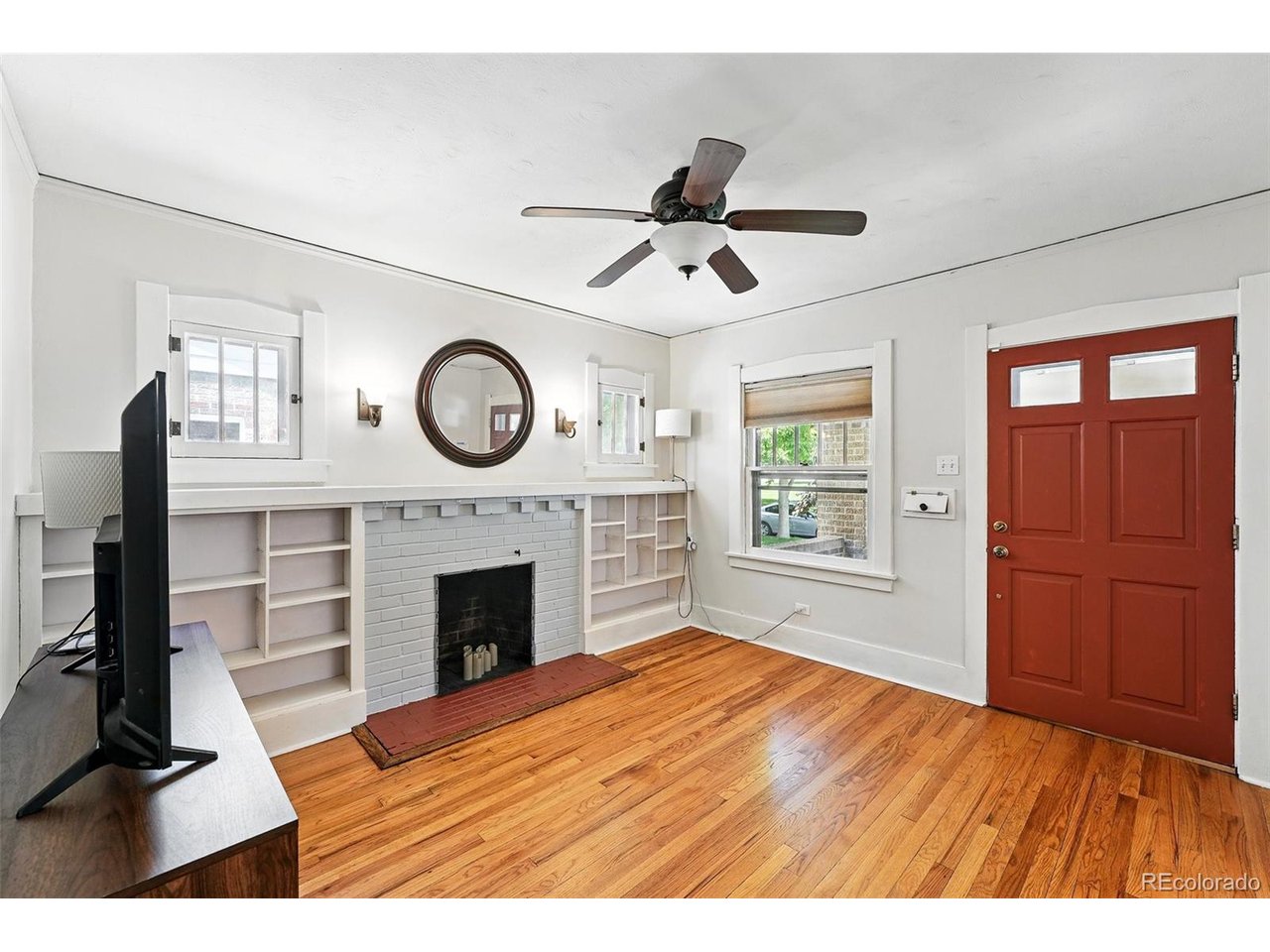 Photo of 2549 Holly St Denver CO 80207