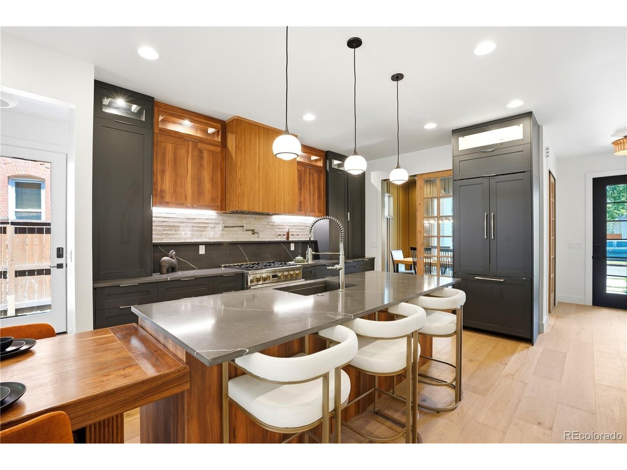 Photo of 243 S emerson St Denver CO 80209
