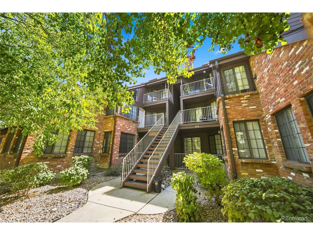 Photo of 816 S Vance St #B Lakewood CO 80226