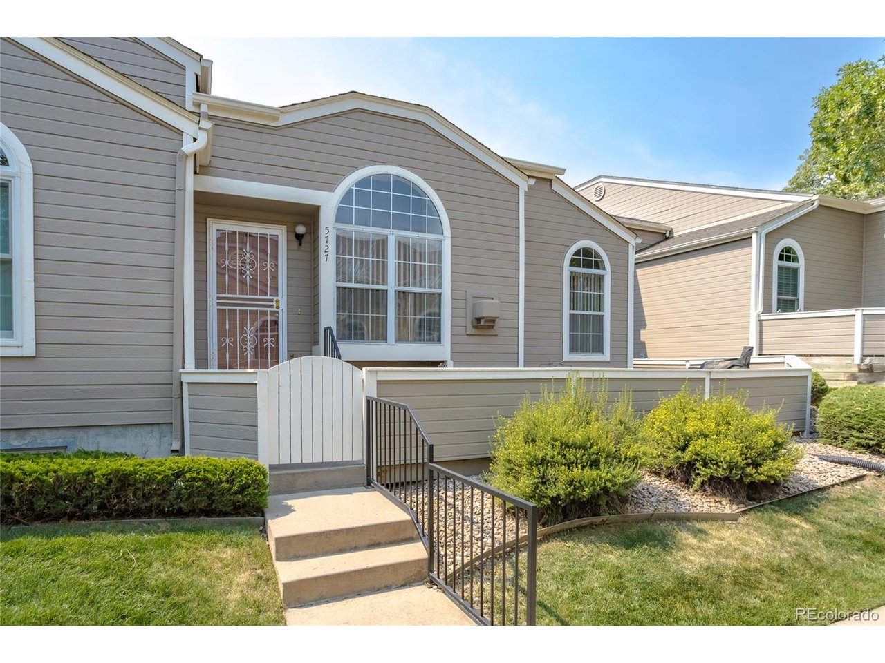 Photo of 5727 W Asbury Pl Lakewood CO 80227