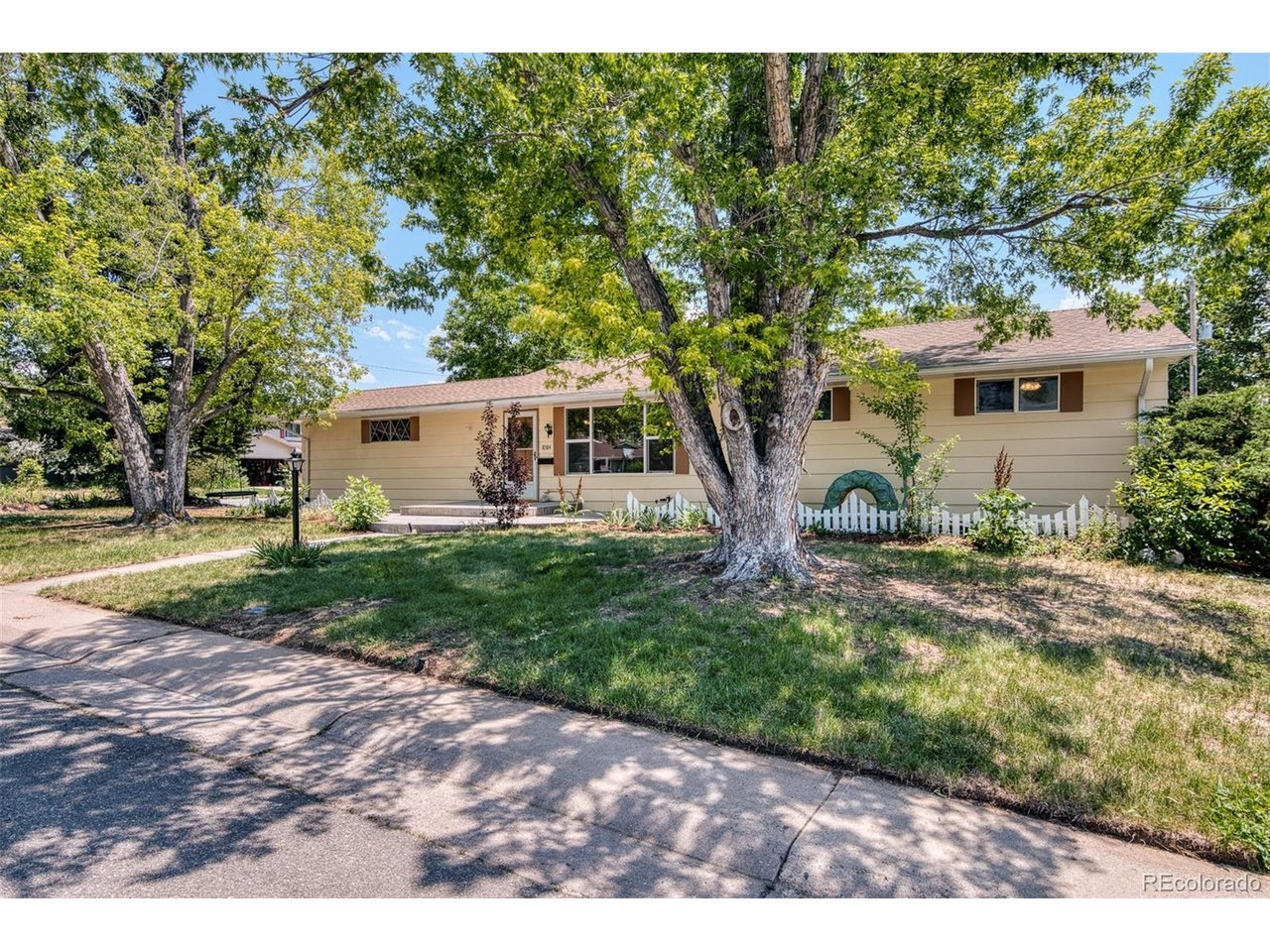 Photo of 8584 E Briarwood Pl Centennial CO 80112