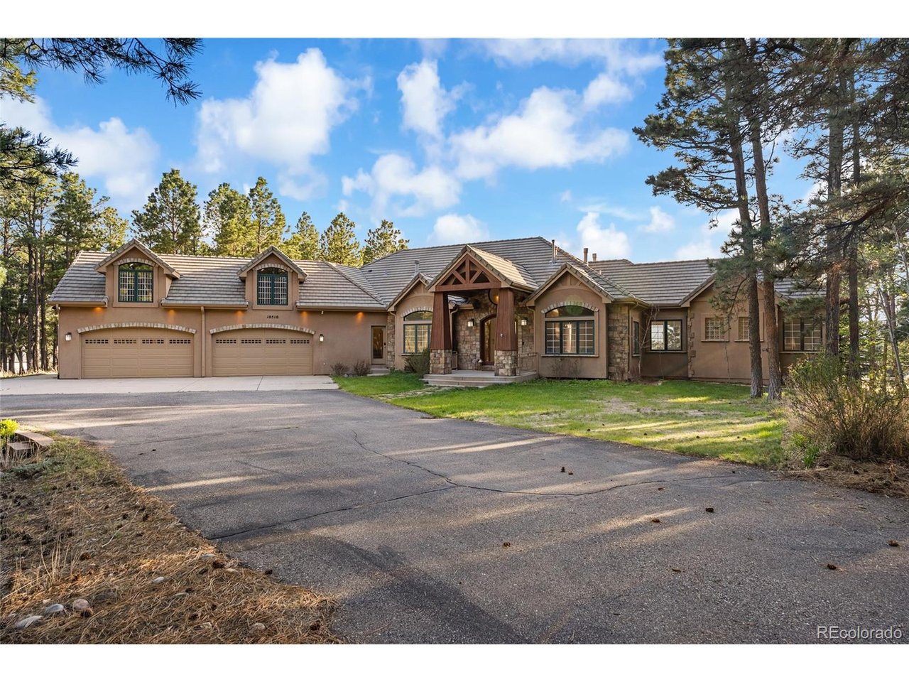 Photo of 10510 Huntsman Rd Colorado Springs CO 80908