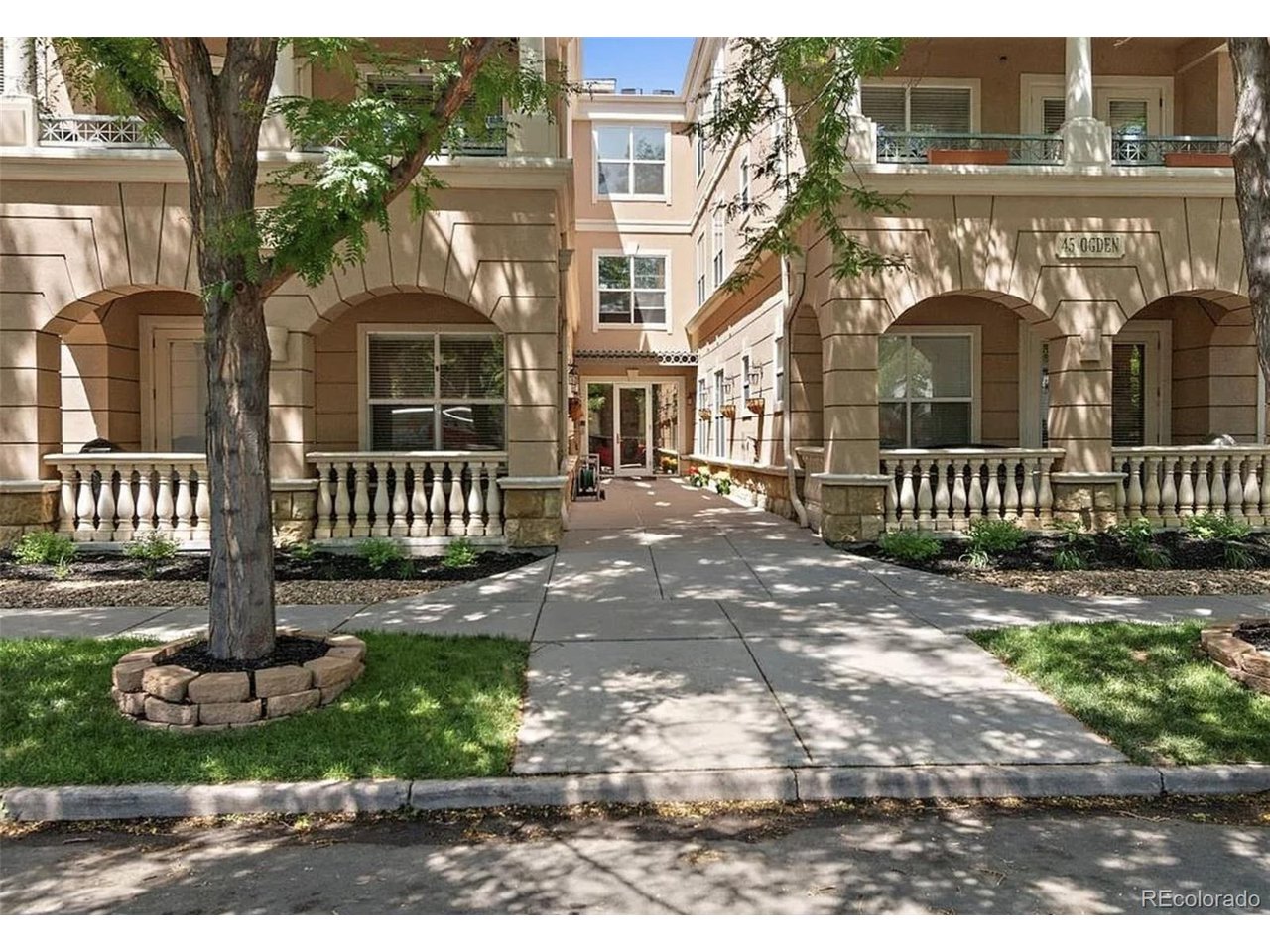Photo of 45 N Ogden St #303 Denver CO 80218
